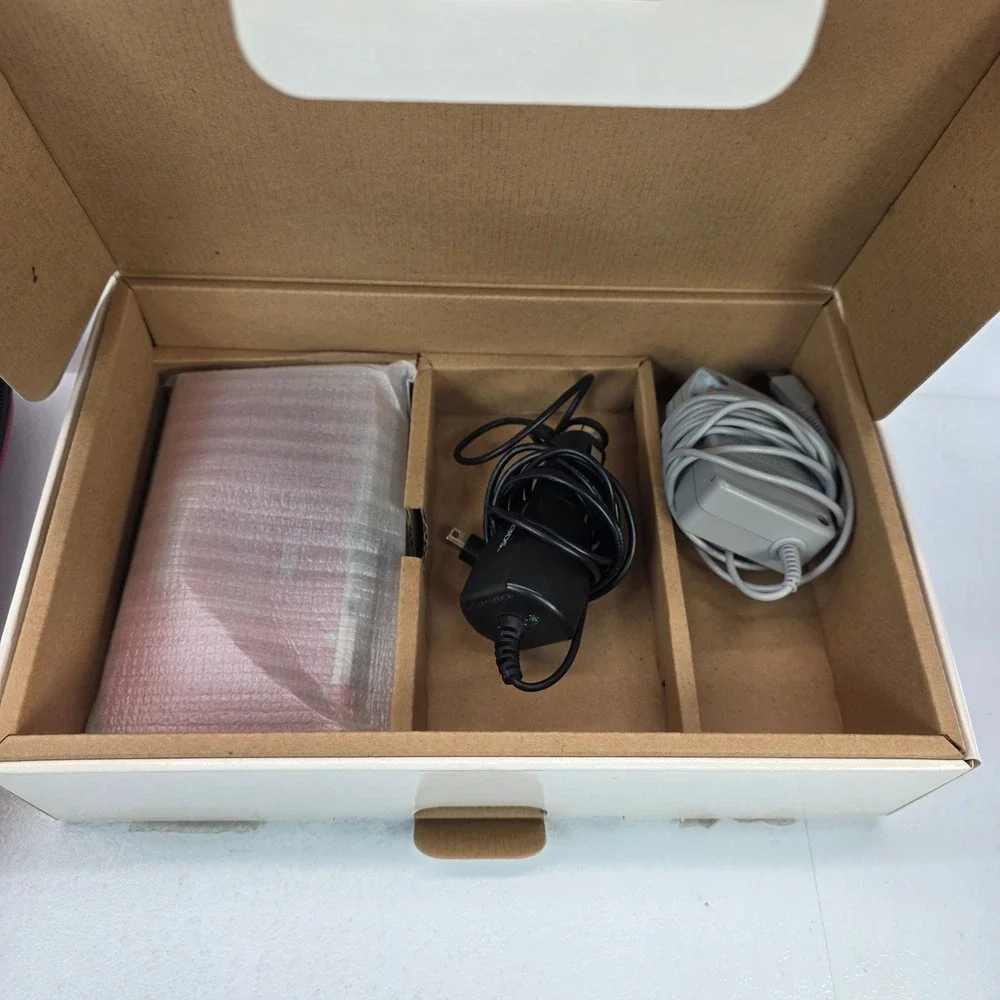 Nintendo 3DS Flame Red Console Bundle CTR-001 Case SD Card Chargers Box